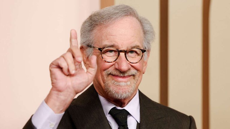 PC Gamer Steven Spielberg Dislikes Controllers